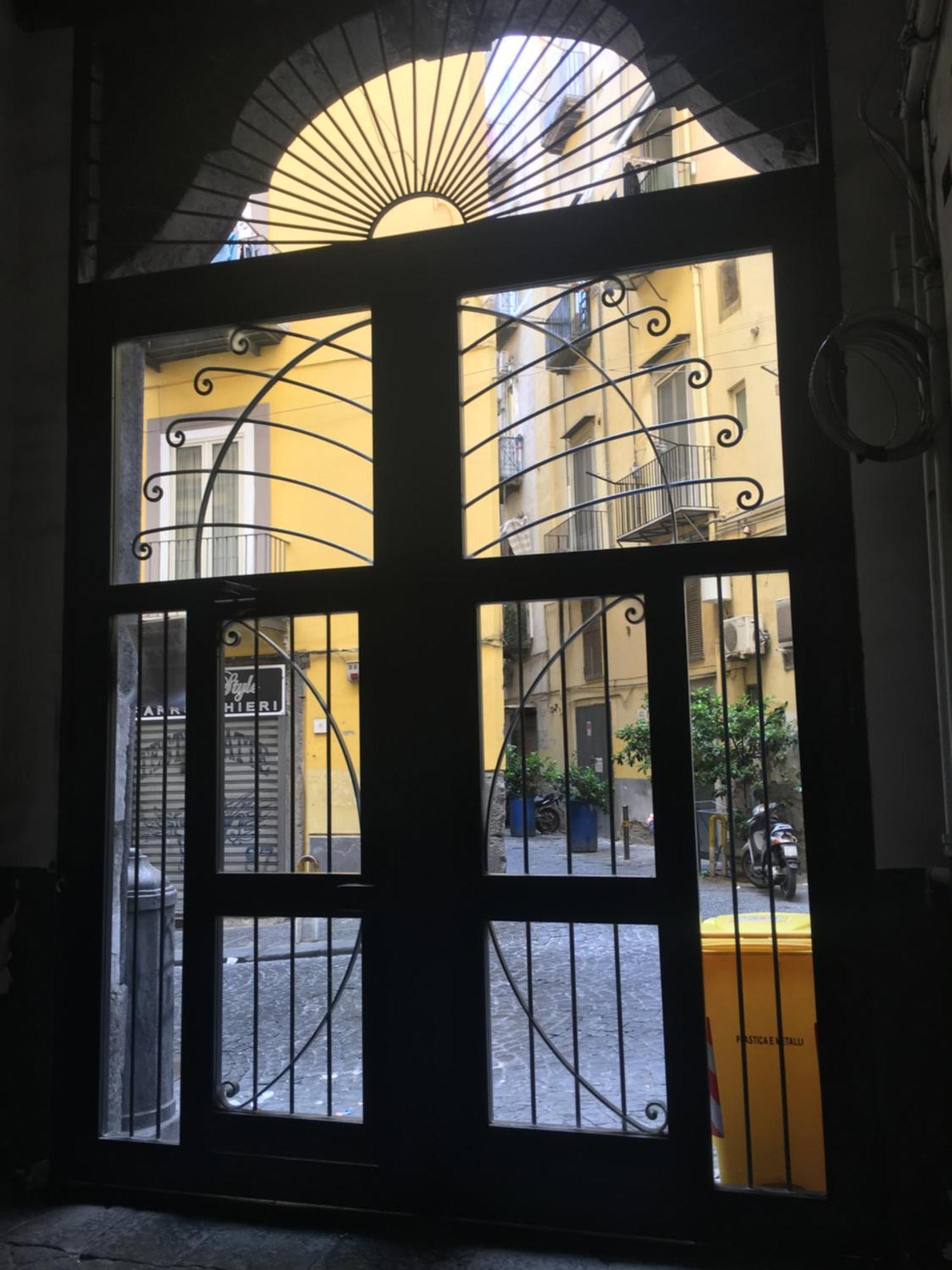 La Certosa Apartment Napoli Bagian luar foto